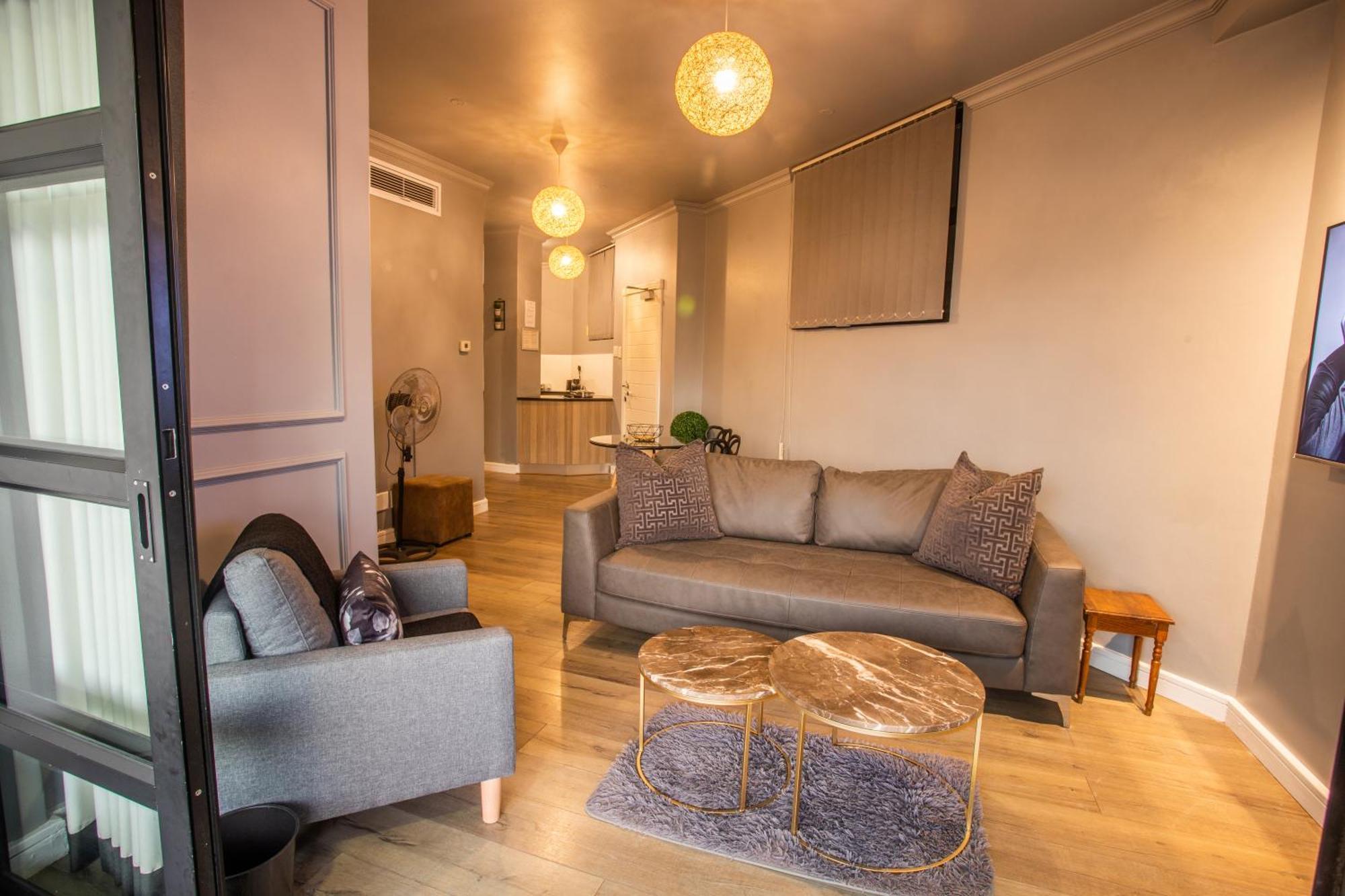 Apartment 2 Sleeper With King Bed At Point Waterfront Durban